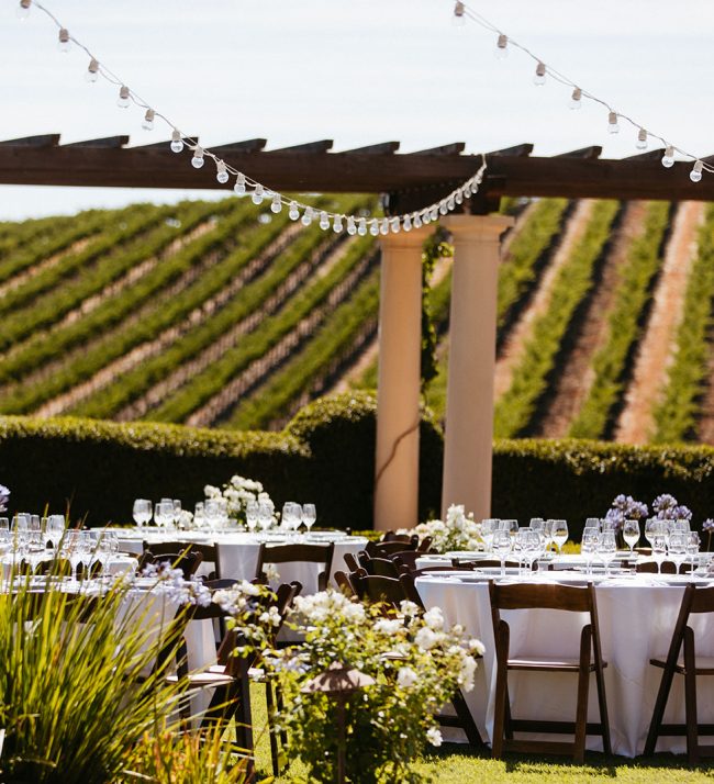 Outdoor reception at Villa San Juliette